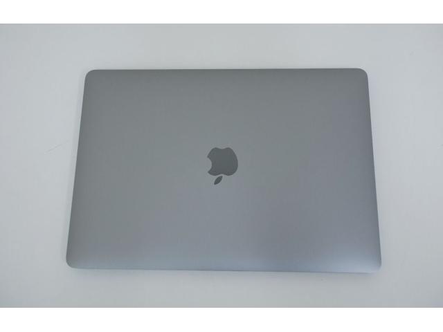 Photo MacBook Pro M2 2022 image 6/6