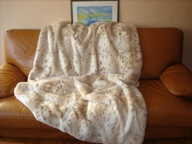 Photo Magnifiques plaids de luxe fausse fourrure 
