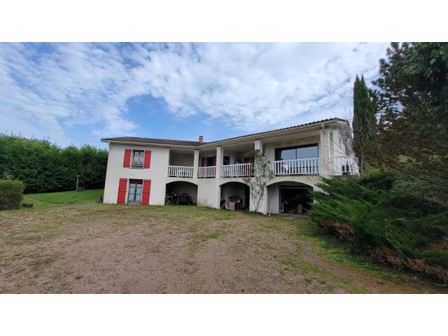 Photo MAISON AVEC 18000M2 DE TERRAIN ET PISCINE image 6/6