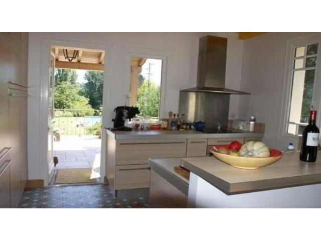 Photo Maison de Vacances Élégante avec Piscine Chauffée image 6/6