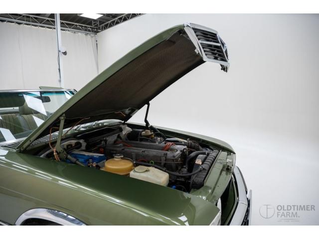 Photo Mercedes-Benz 280 SL '83 CH3696 image 6/6