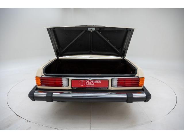Photo Mercedes-Benz 560 SL '86 CH7464 image 6/6
