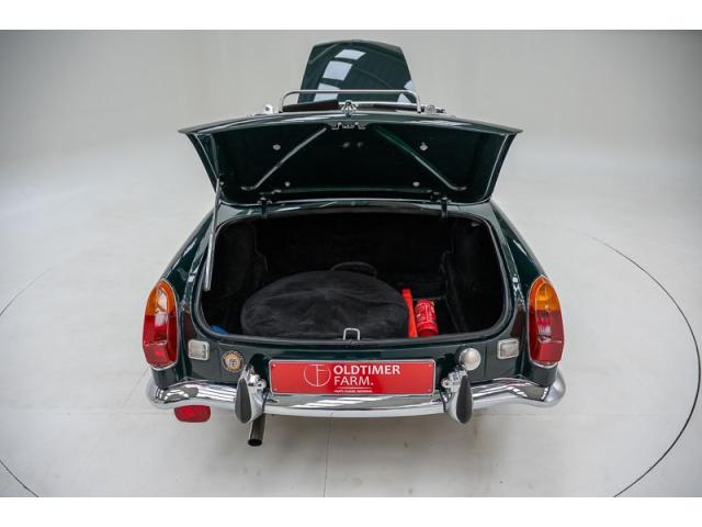 Photo MG B Roadster + Overdrive '73 CH2070g image 6/6