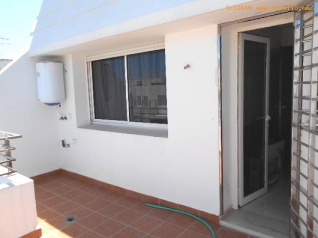 Photo Moderne appartement meublé avec terrasse en location à agdal image 6/6
