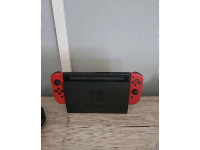 Photo Nintendo Switch avec de nouveaux jeux image 6/6
