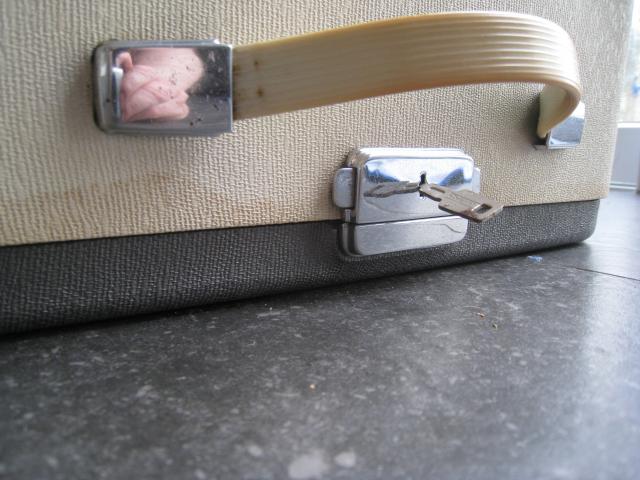 Photo Olympia SM9 / Machine à écrire vintage avec valise de transport image 6/6