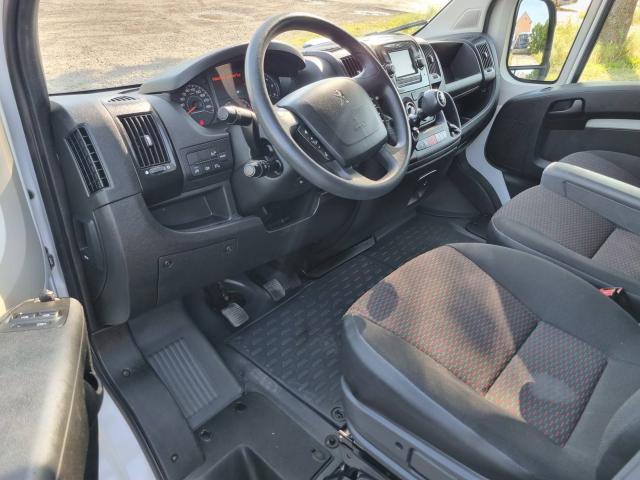 Photo Peugeot Boxer 9/2021 L2H2 2.2hdi 136cv 46249km Airco Cruise image 6/6
