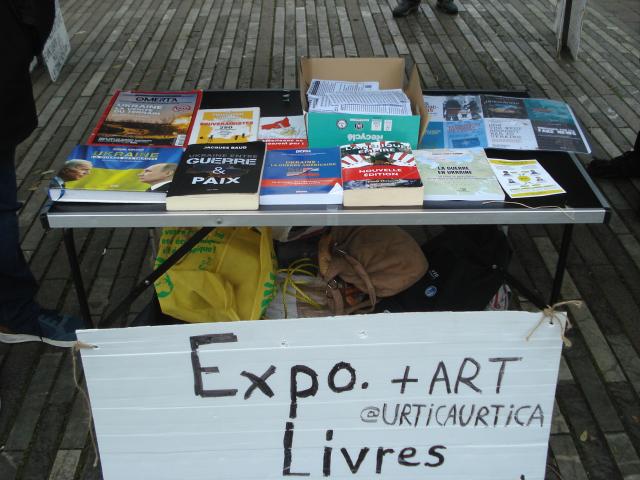 Photo Rassemblement pour la paix versus euro-fascisme & OTAN image 6/6