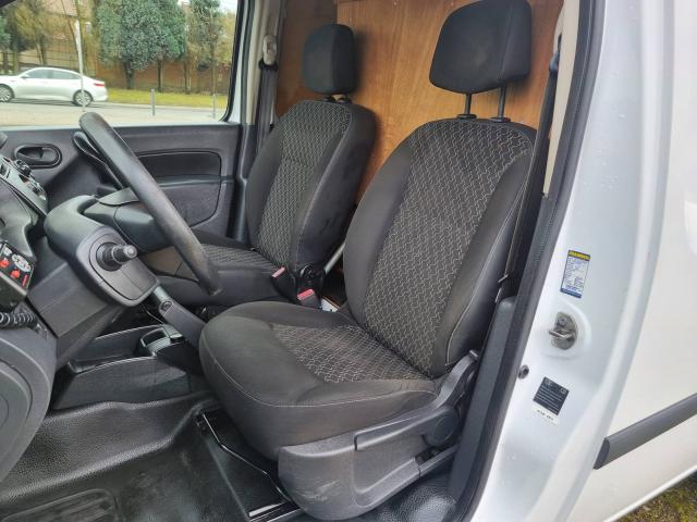 Photo Renault Kangoo 2015 1.5dci 75cv 55kw Euro5 Airco 2places... image 6/6