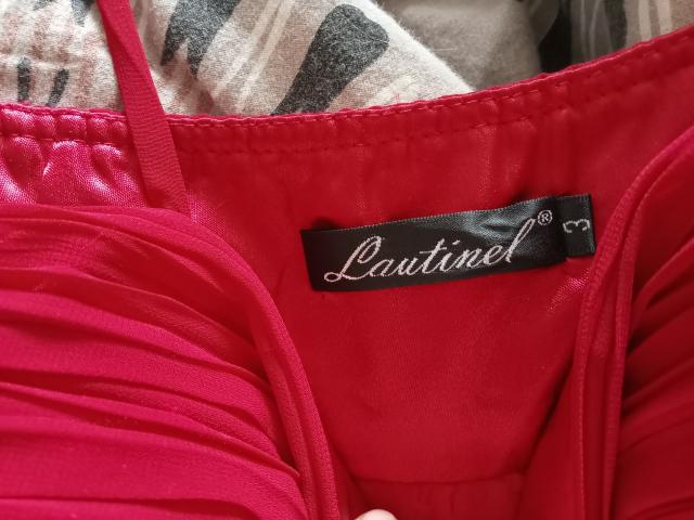 Photo Robe cocktail rouge avec étole assortie image 6/6