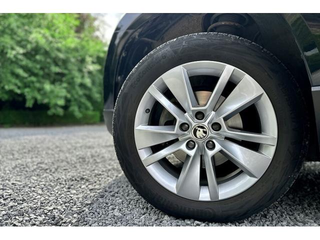 Photo Skoda Karoq 1.5i Ambition - 01 2021 image 6/6