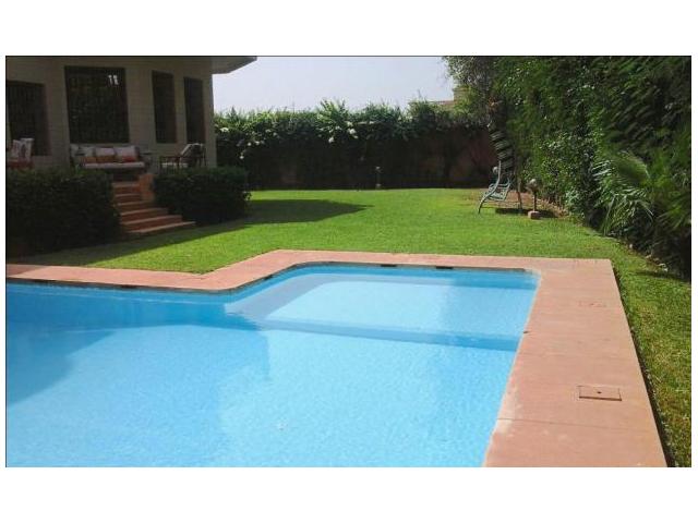 Photo Spacieuse villa meublée sr 1050m² à Targa image 6/6