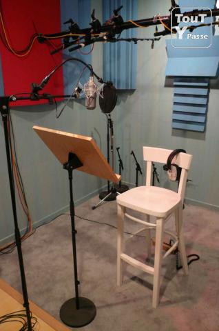 Photo STUDIO D'ENREGISTREMENT PARIS KARAOKE MUSIQUE MIXAGE MASTERING image 6/6