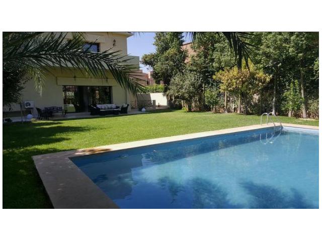 Photo Superbe villa moderne avec piscine à Targa image 6/6