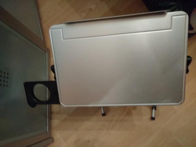 Photo table pour pc ou tablette image 6/6