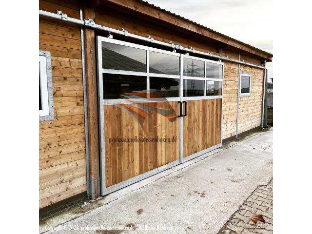 Photo TOP Porte de paddock | Portails et portes d'écurie | Porte coulissante pour écurie image 6/6