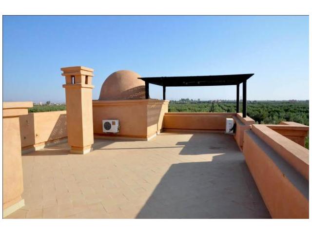 Photo Très joli duplex meublé vc belle terrasse image 6/6