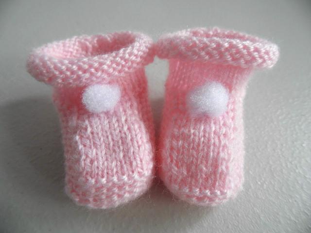 Photo Tricot laine bébé fait main bonnet rose à pompon image 6/6