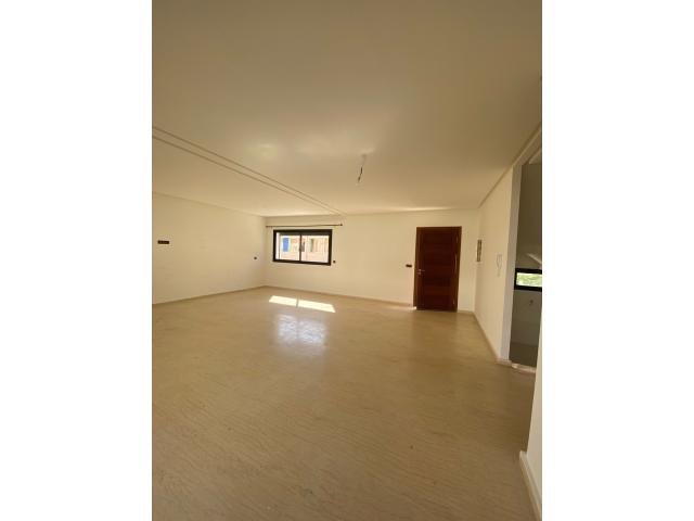 Photo Triplex neuf en location sur harhoura image 6/6