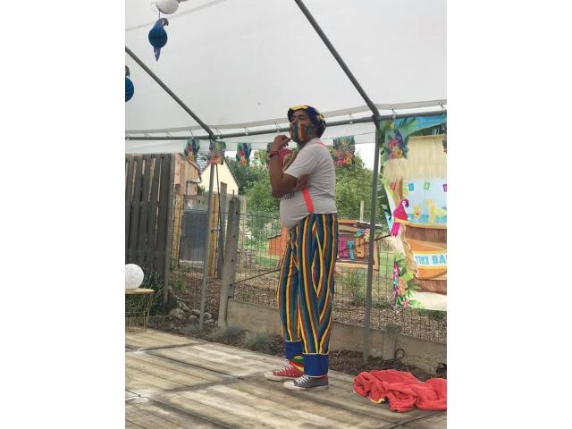 Photo Un spectacle de clown pour la fête de St Nicolas dans votre école image 6/6