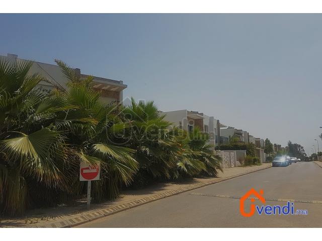 Photo Villa 433m2 sur 2 niveaux - Tit Mellil image 6/6