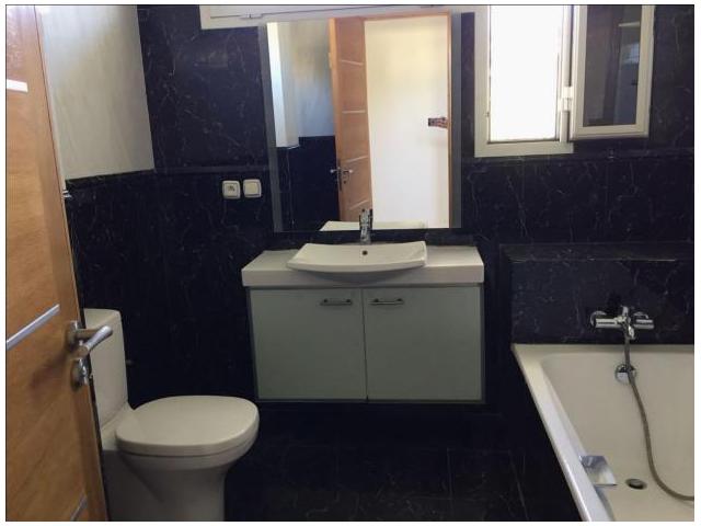 Photo Villa de 1200 m² dont 420 habitable ain diab image 6/6