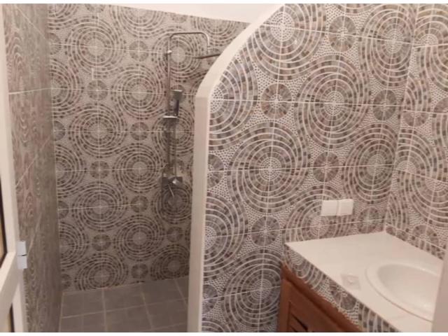 Photo Villa de 300 mètres carrés à vendre à Nguérigne Sénégal image 6/6