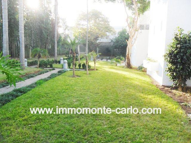 Photo Villa haut standing à louer au quartier  Souissi RABAT image 6/6