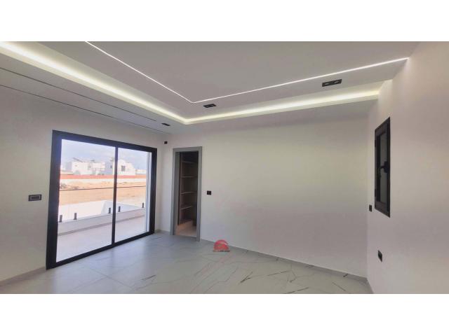 Photo VILLA NEUVE AVEC TITRE BLEU À TEZDAINE DJERBA ZA - RÉF V690 image 6/6