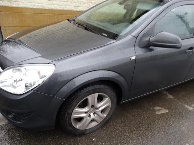 Photo voiture opel astra image 6/6